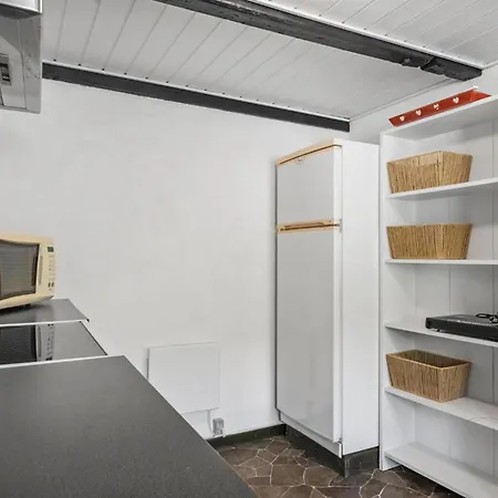 Apartment In With Wifi *
