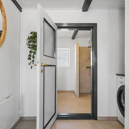 In With Wifi Lägenhet